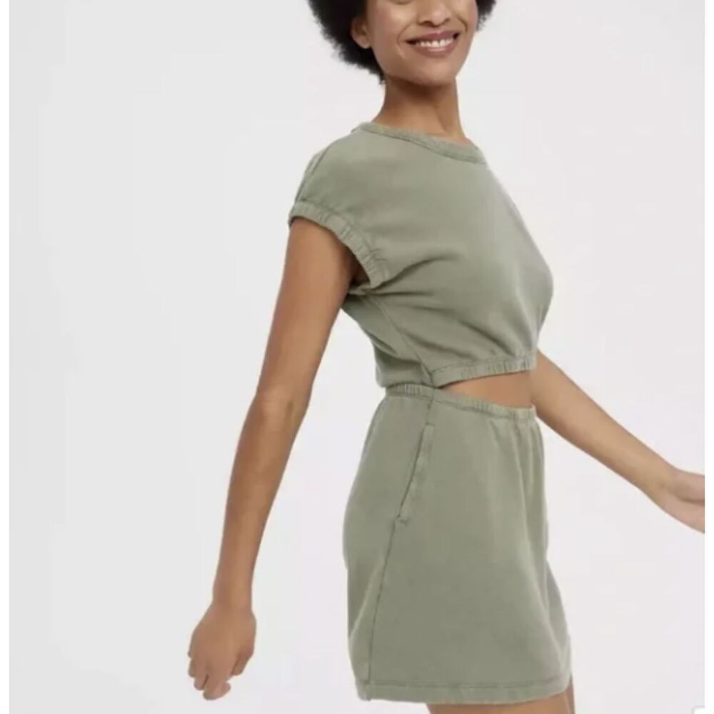 NWT Offline by‎ Aerie Weekend fleece cut out dress Ladies Size M